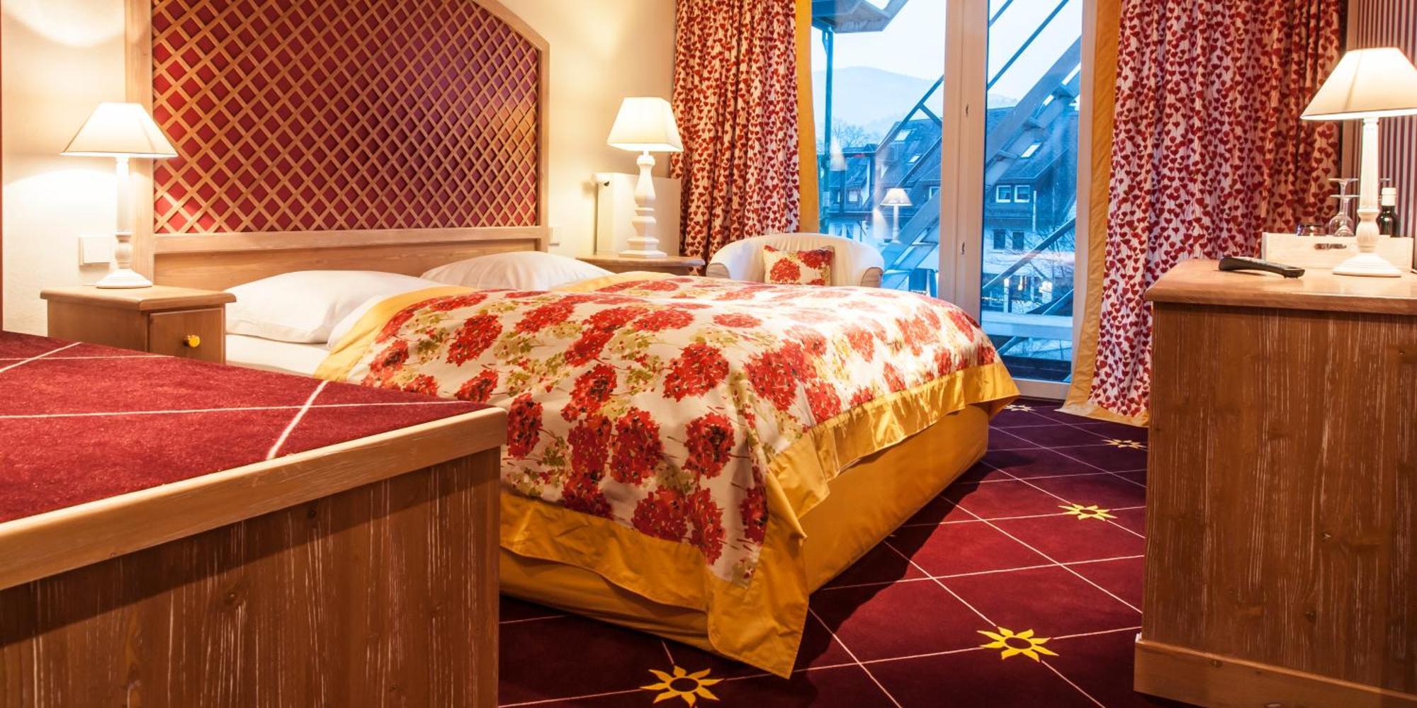Hotel & Restaurant Sonne 키르히자르텐 외부 사진