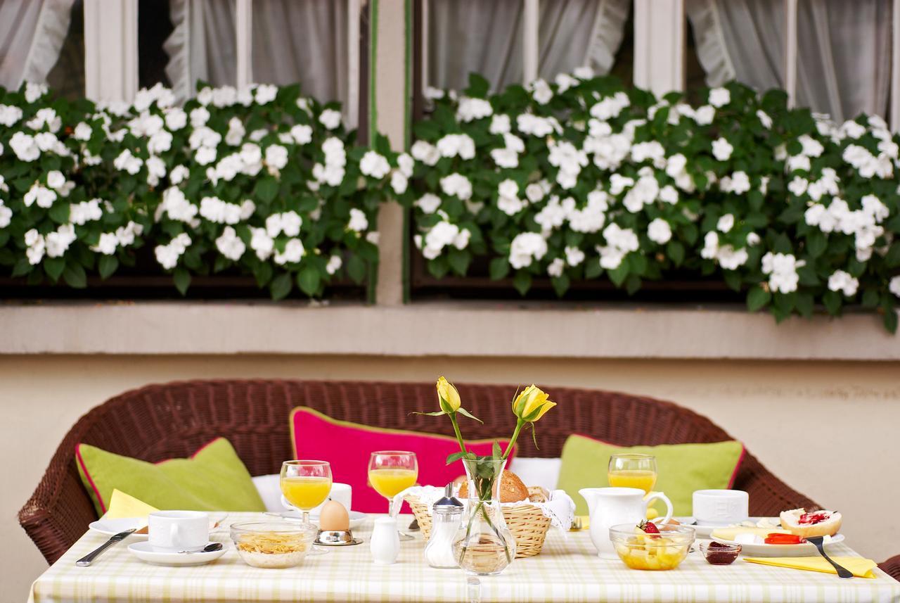 Hotel & Restaurant Sonne 키르히자르텐 외부 사진